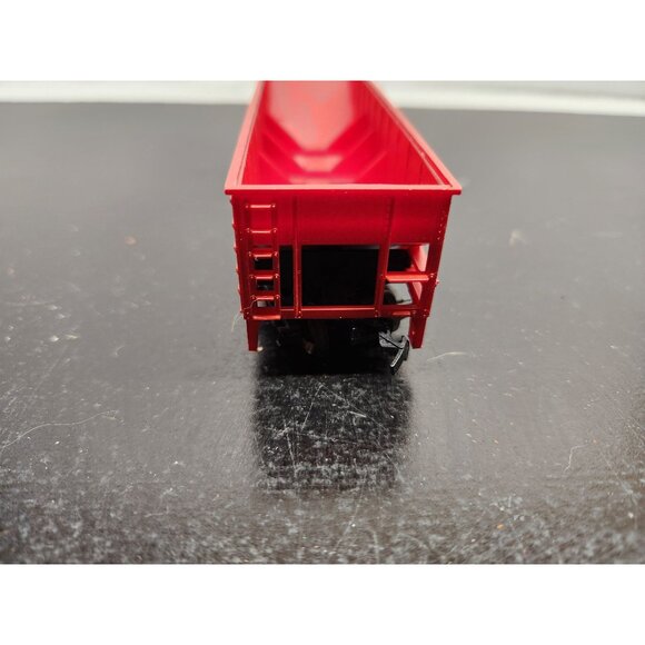 Vintage Red CB&Q Hopper Train Car HO Scale - Picture 4 of 7